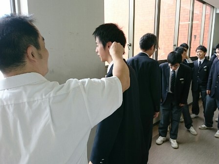自由ケ丘高等学校 アンケートと頭髪検査を実施しました 自由ケ丘高等学校 アンケートと頭髪検査を実施しました