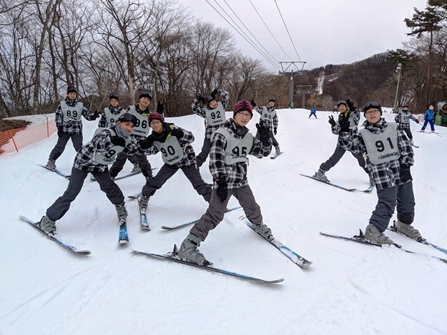 自由ケ丘高等学校 修学旅行レポート2 スキー教室のスタート 自由ケ丘高等学校 修学旅行レポート2 スキー教室のスタート
